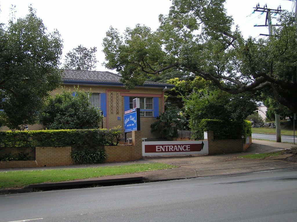Blue Violet Motor Inn Toowoomba Zewnętrze zdjęcie