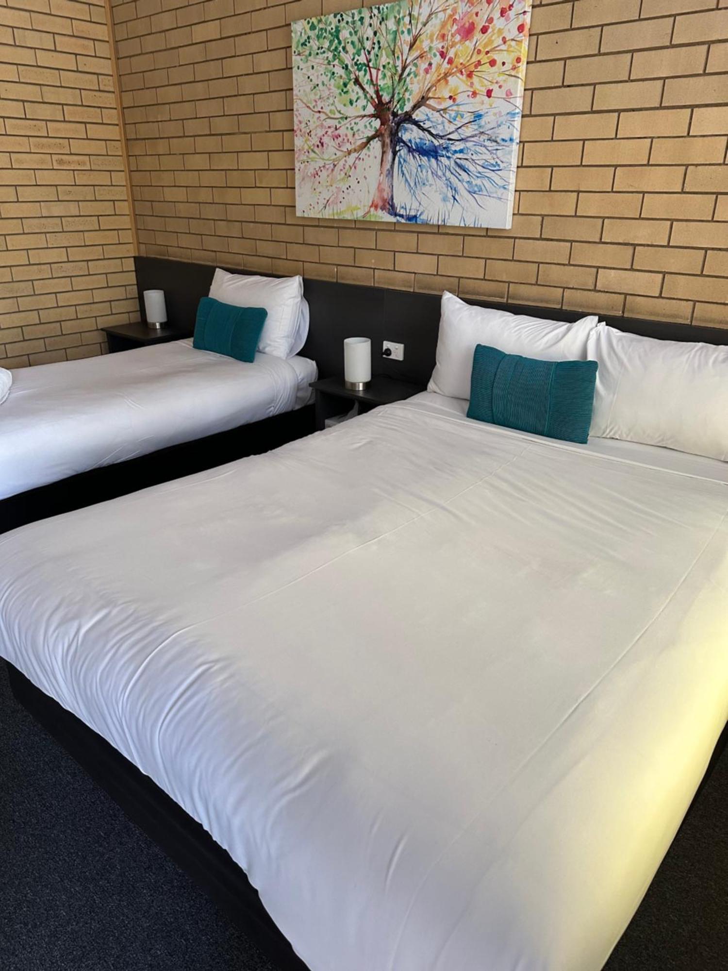 Blue Violet Motor Inn Toowoomba Zewnętrze zdjęcie