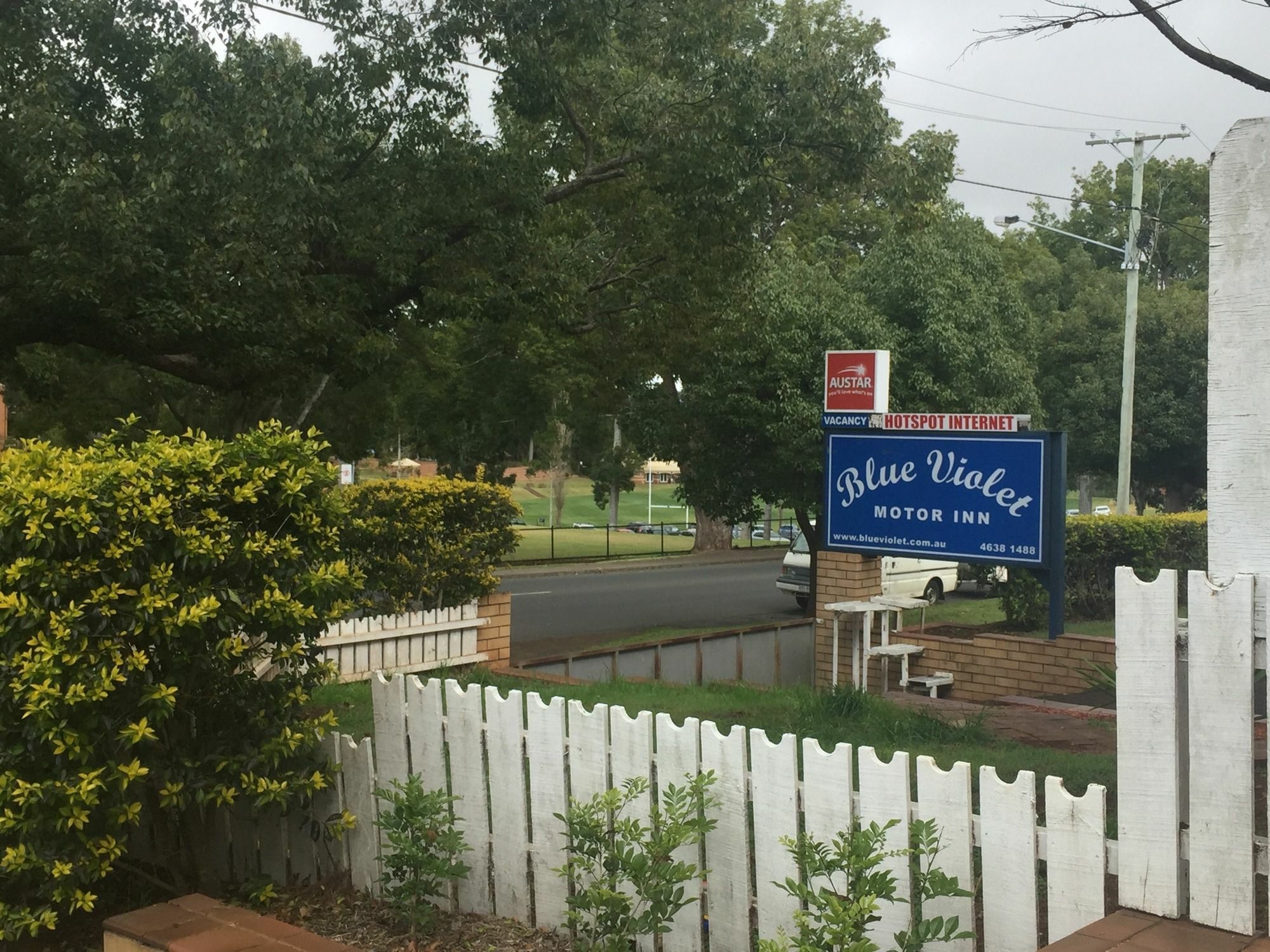 Blue Violet Motor Inn Toowoomba Zewnętrze zdjęcie